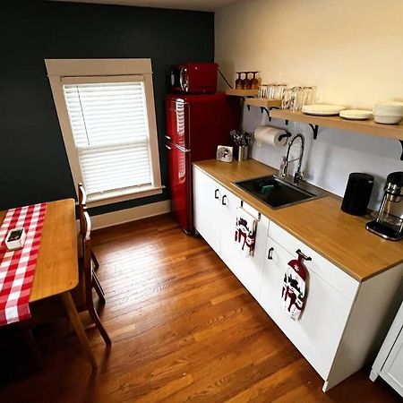 Fiesinger House - Private 3-Bd Unit In Historic Home, Downtown Sandusky Exterior foto